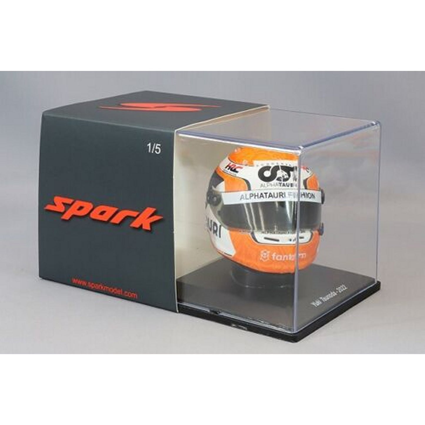 Arai Alphatauri Replica Helmet Yuki Tsunoda (2022) in White/orange