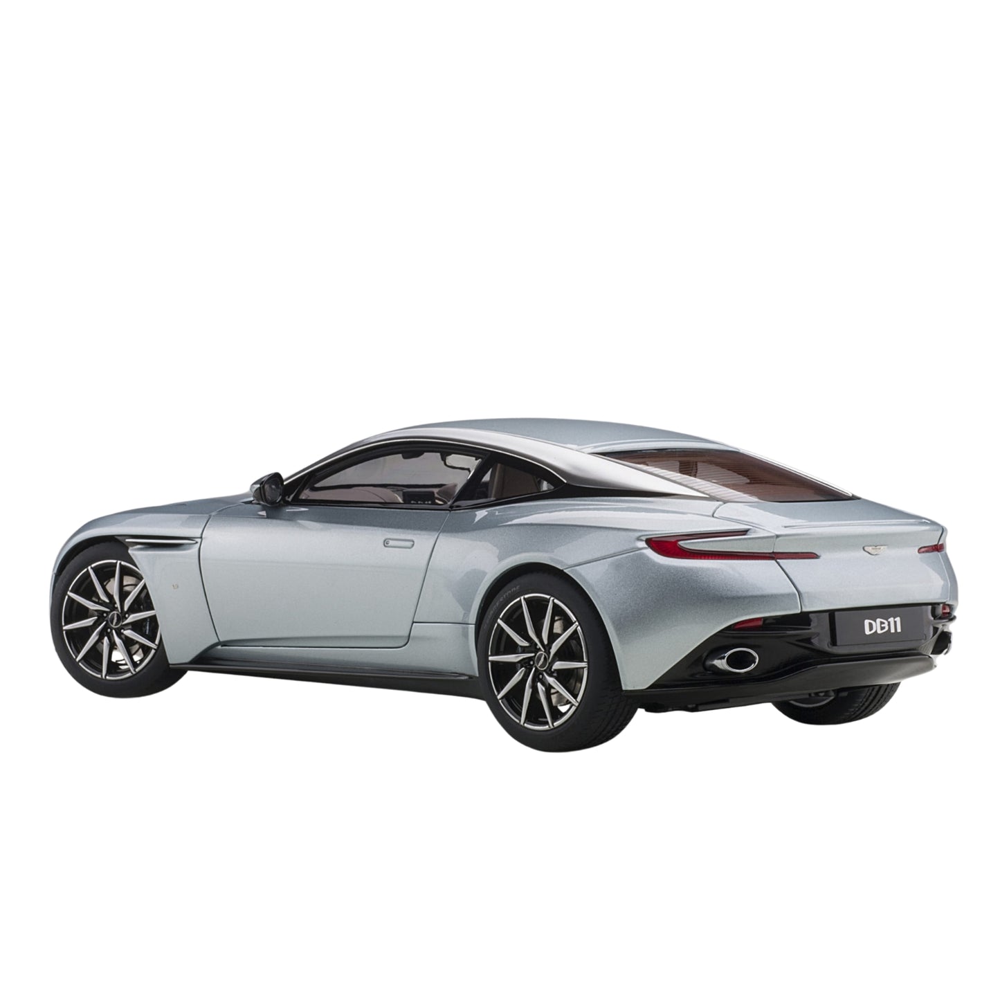 Aston Martin DB11 in Skyfall Silver