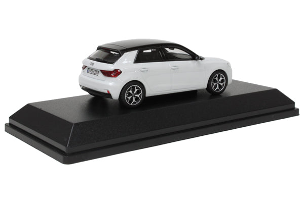 Audi A1 Sportback in Glacier White
