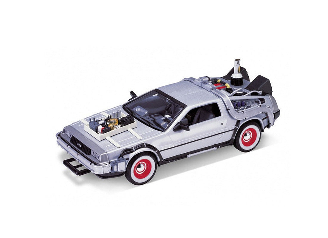 DeLorean DMC 12 From Back To The Future Part 2 in Silver