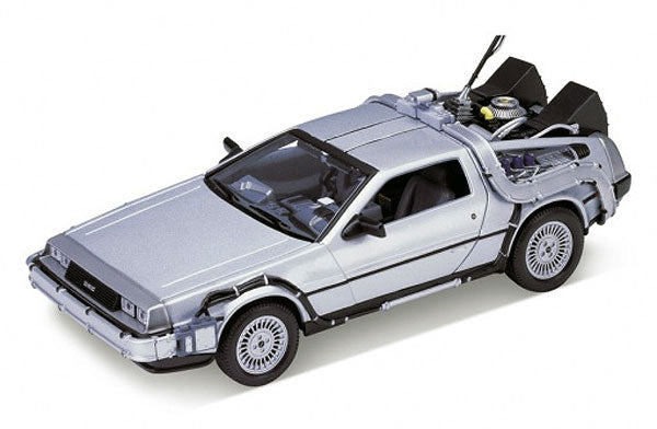 DeLorean DMC 12 From Back To The Future Part 2 in Silver