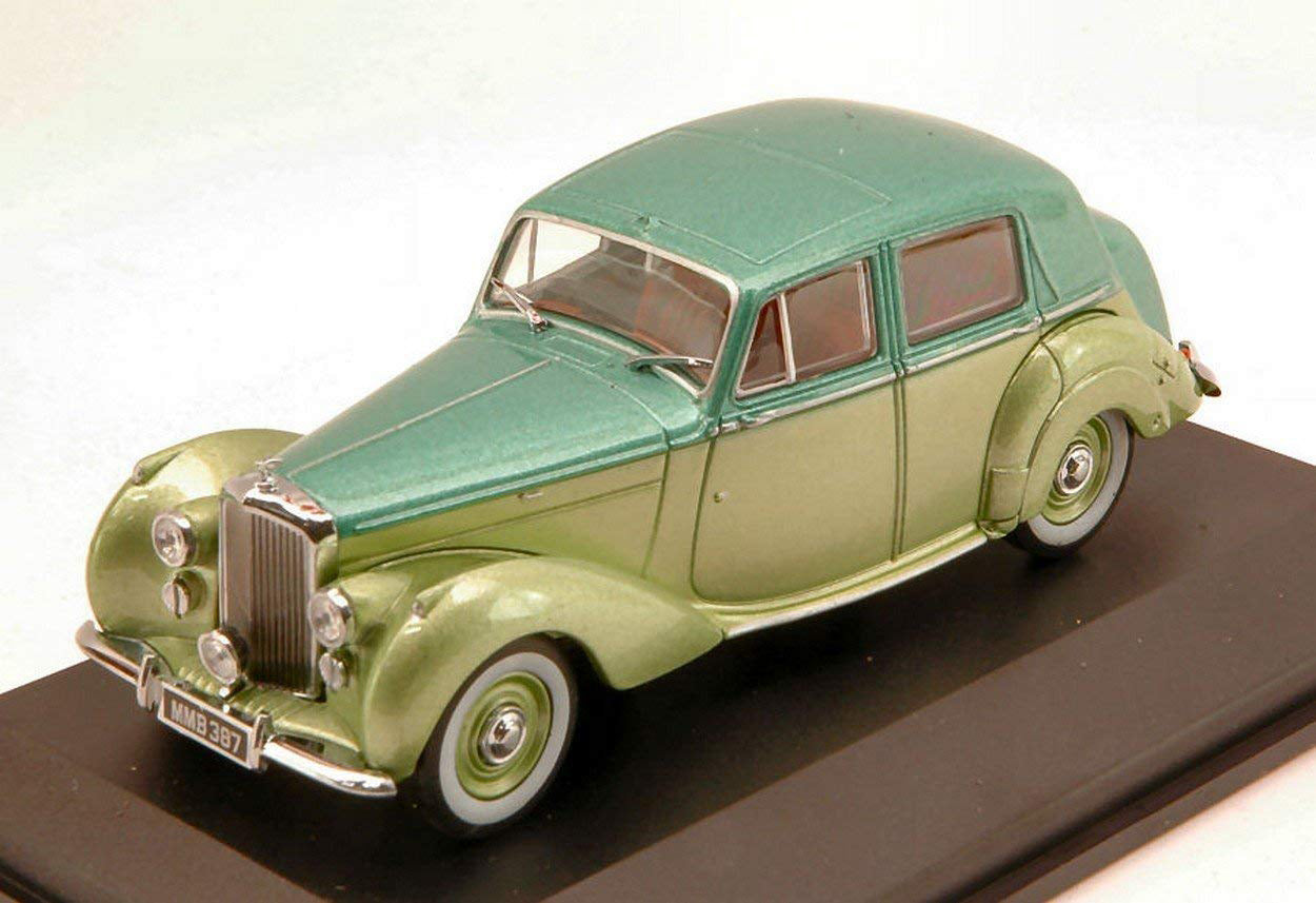 Bentley Mk VI in Two Tone Green