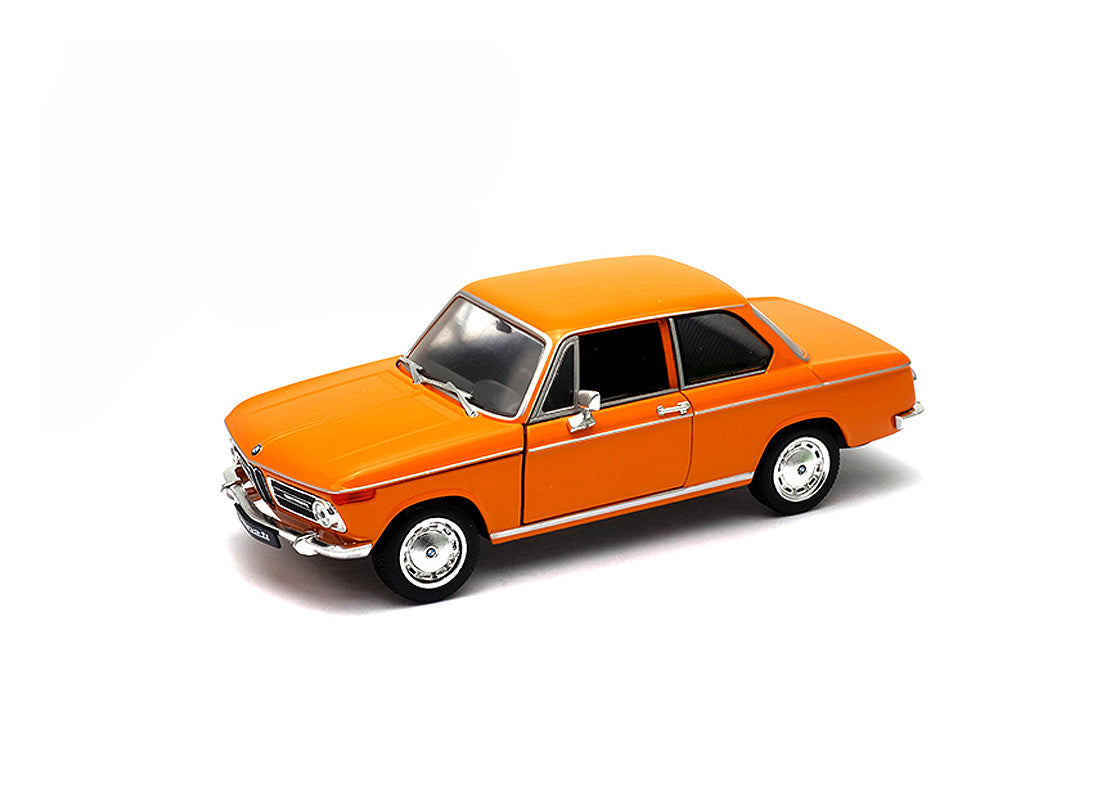 BMW 2002 Ti in Orange