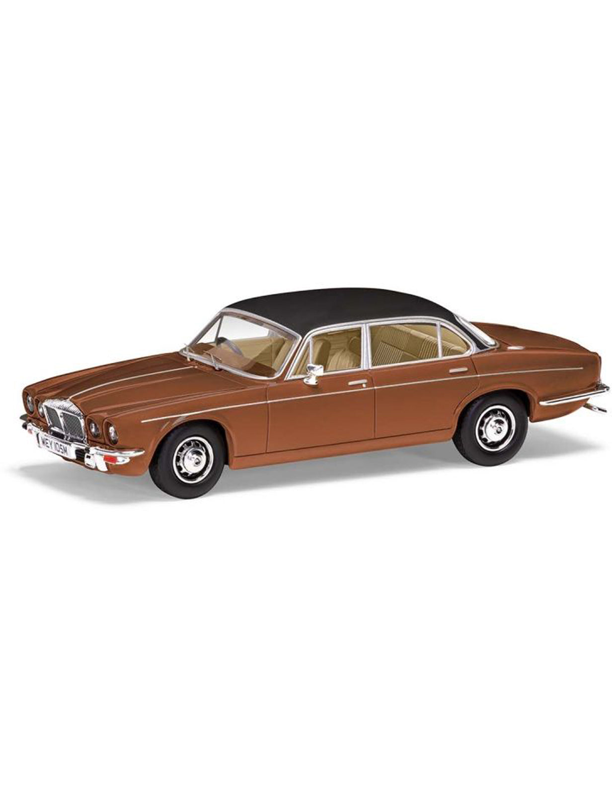 Daimler Double Six Vanden Plas (1979) in Caramel Metallic