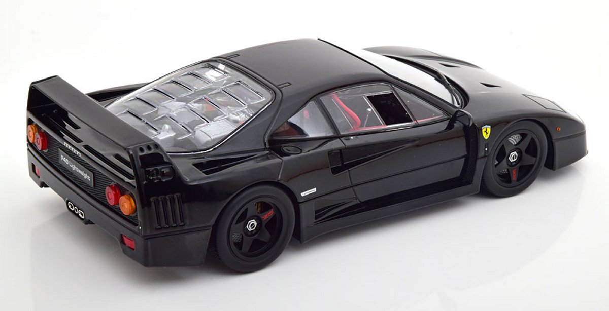 Ferrari F40 Lightweight (1990) in Black