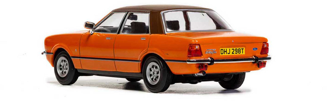 Ford Cortina Mk 4 Ghia in Signal Orange