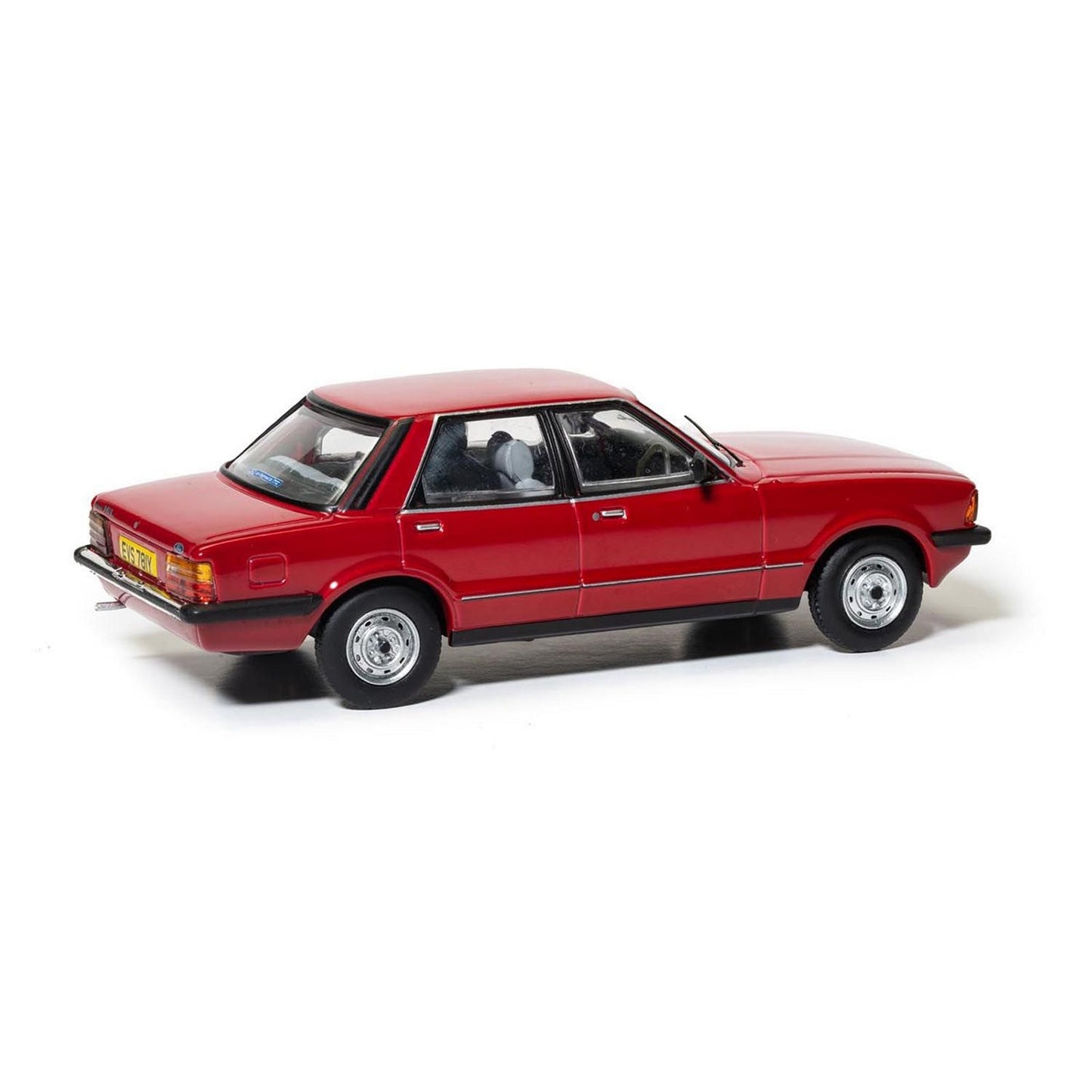 Ford Cortina Mk5 1.6l in Cardinal Red