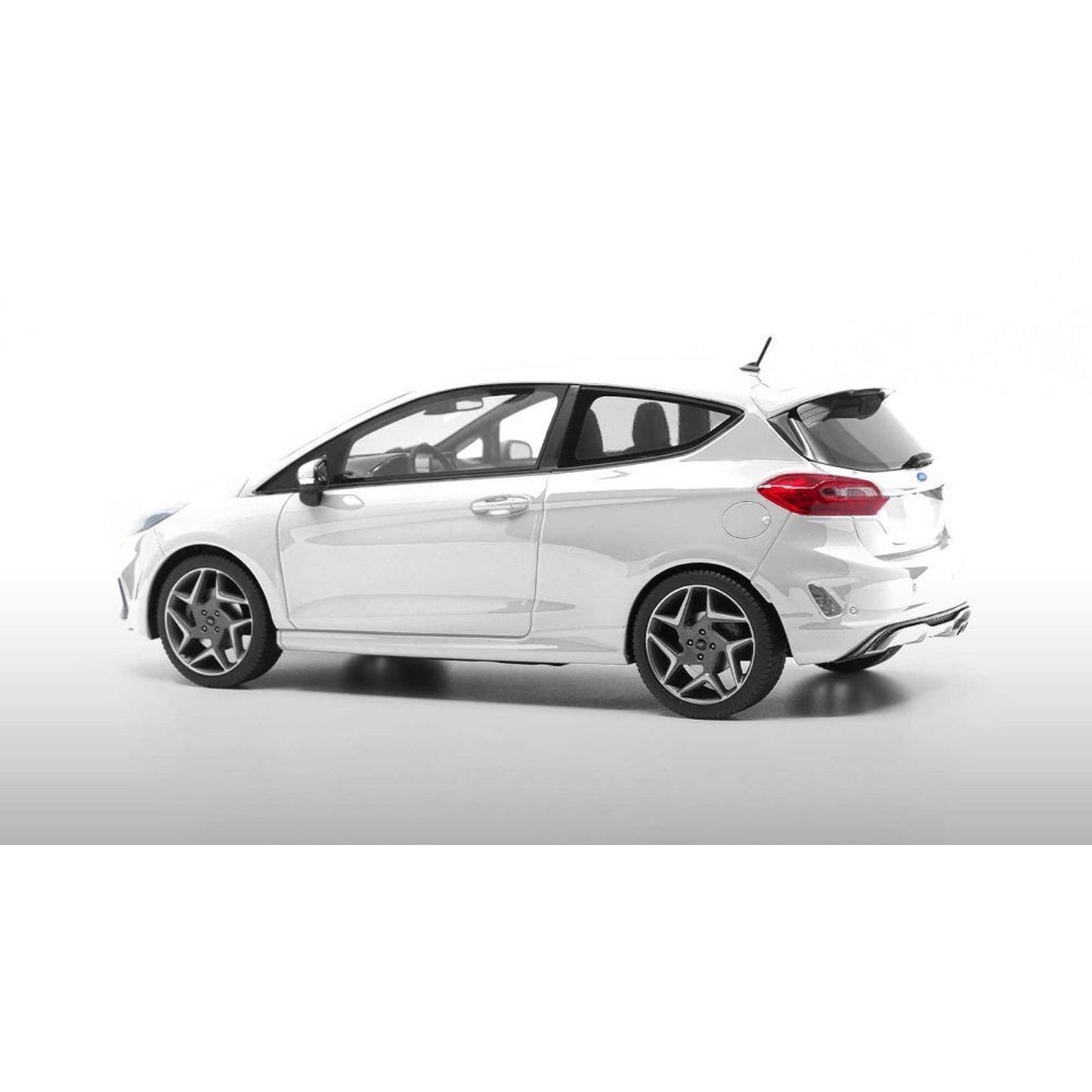 Ford Fiesta ST (2020) in White