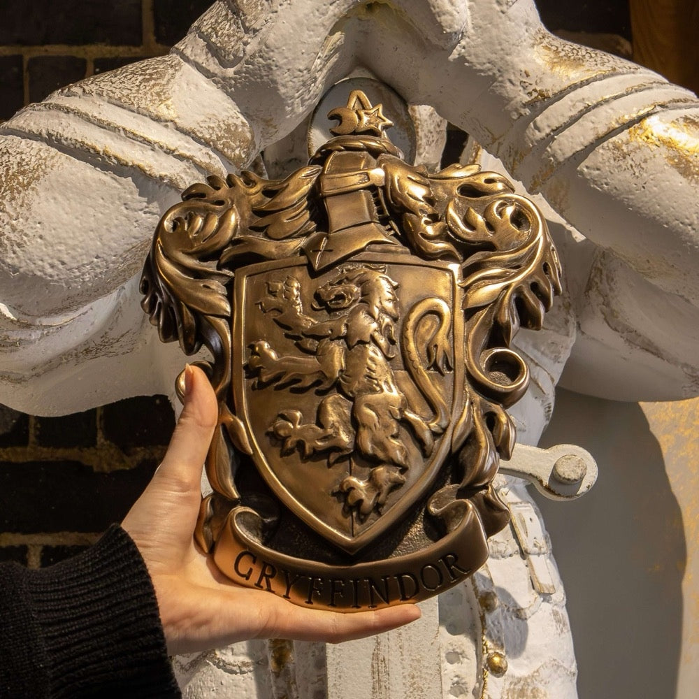 Gryffindor Crest Wall Plaque From Harry Potter