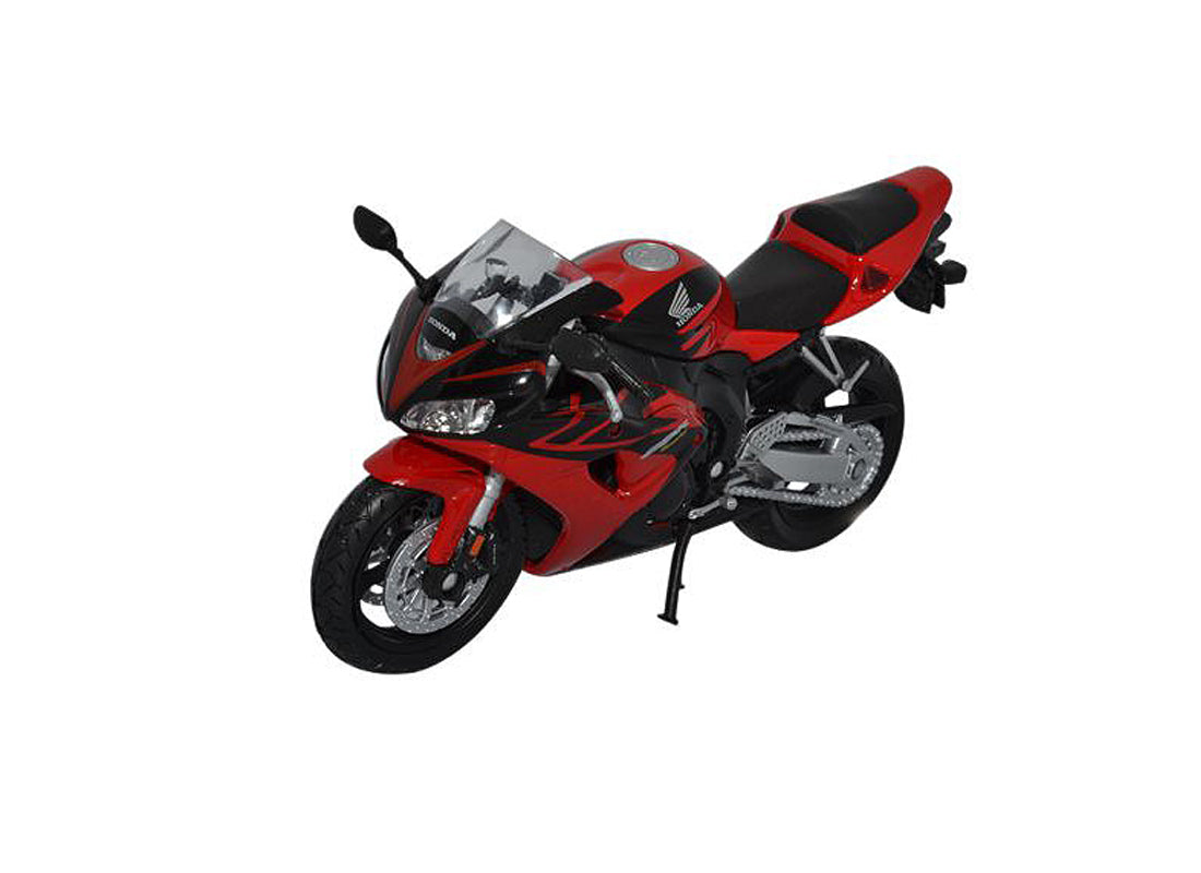 Honda CBR1000RR Fireblade in Red