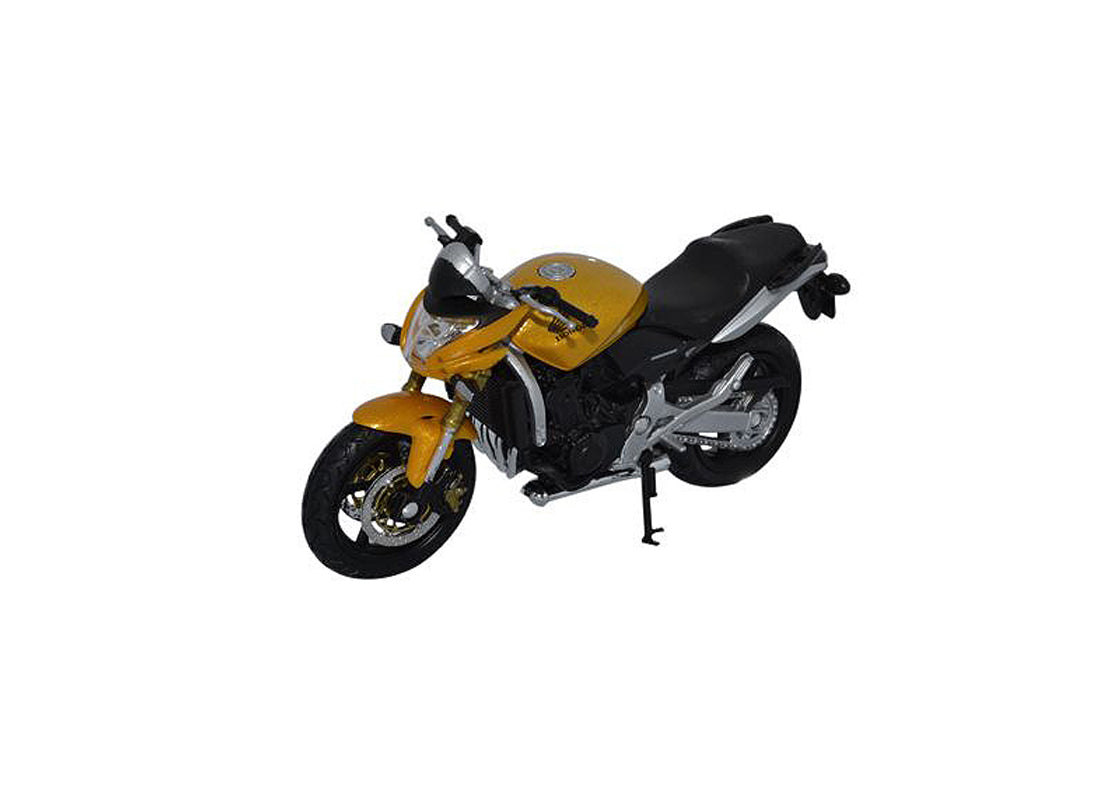 Honda Hornet in Yellow
