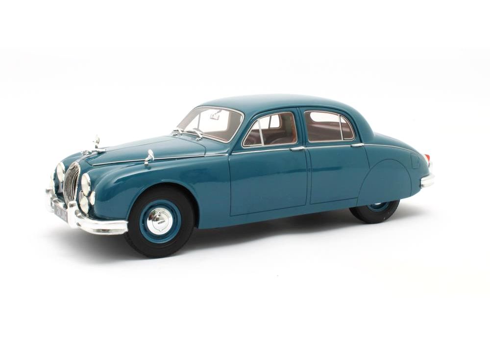 Jaguar 240 MkI (1955) in Blue