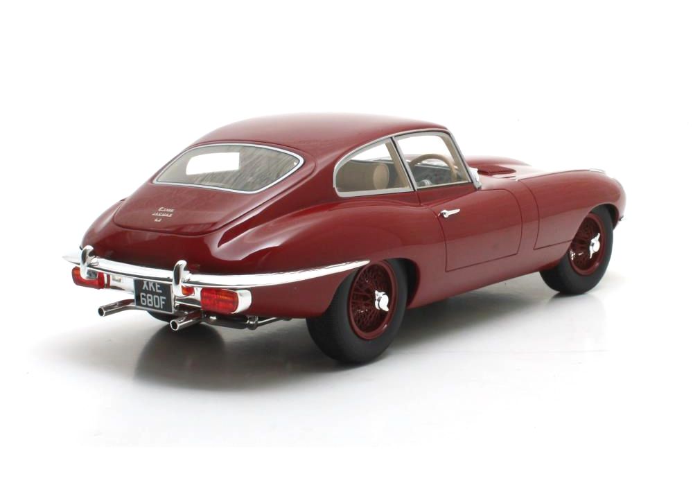 Jaguar E Type Series II Coupe (1968) in Red