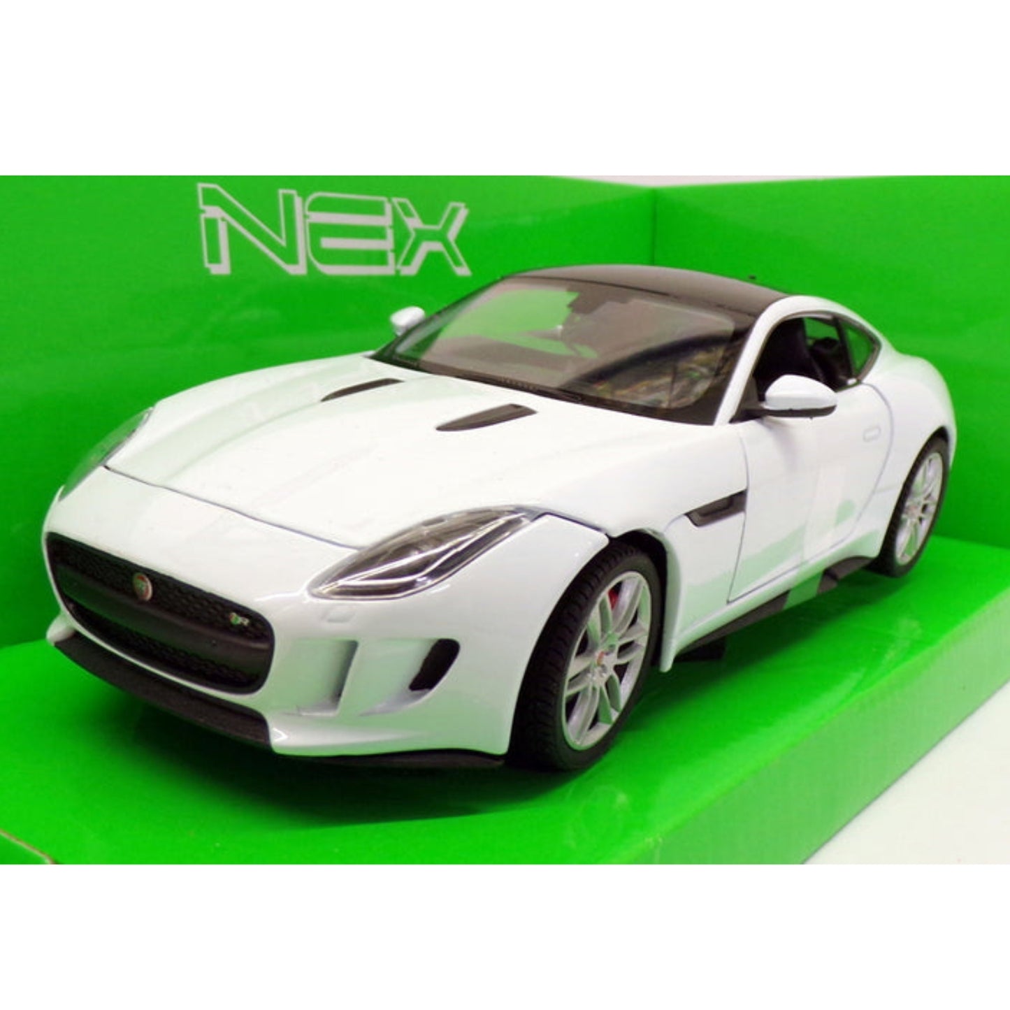 Jaguar F-Type Coupe (2015) in White