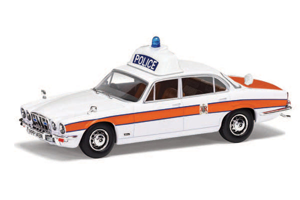 Jaguar XJ6 Series II 4.2 (Thames Valley Police 1974) in White/Orange