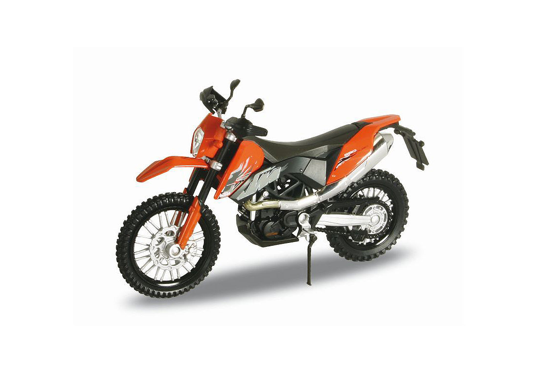KTM 690 Enduro in Orange