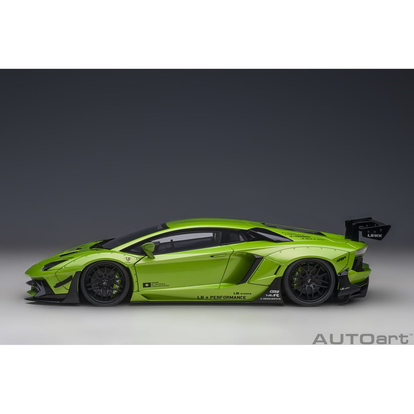 Lamborghini Aventador Liberty Walk in Pearl Green