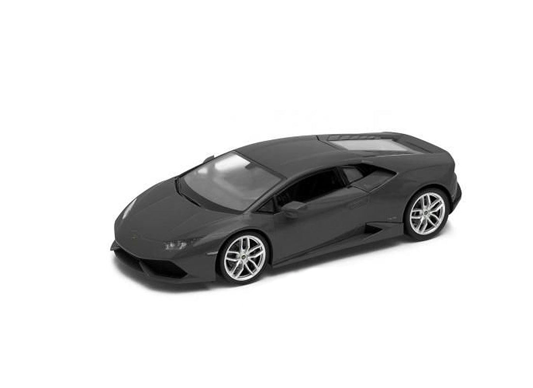 Lamborghini Huracan in Matt Black