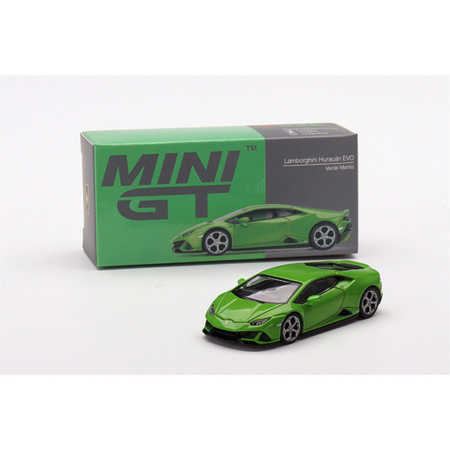 Lamborghini Huracan Evo in Verde Mantis