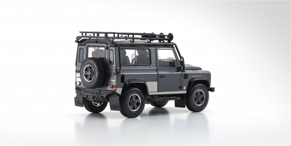 Land Rover Defender 90