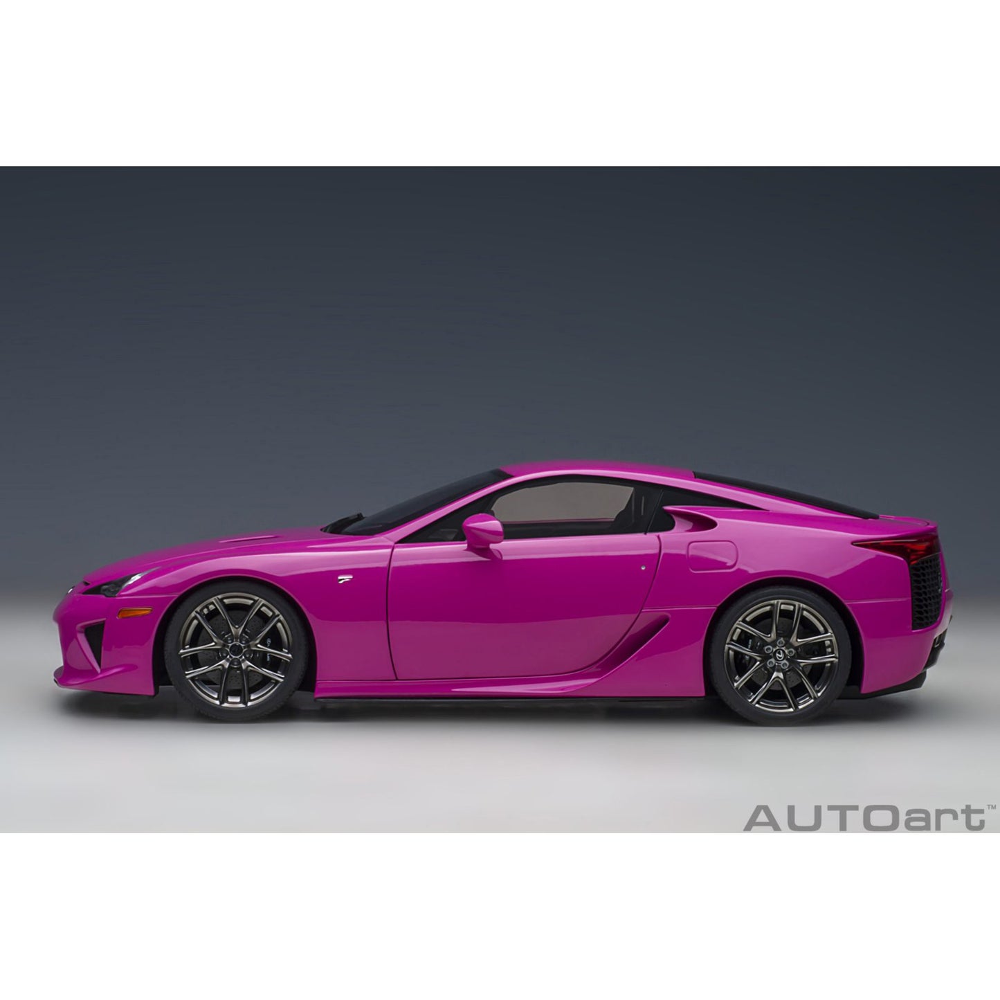 Lexus LFA (2010) in Passionate Pink