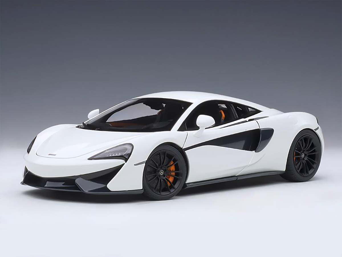 McLaren 570S (2016) in White