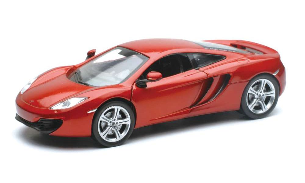 McLaren MP4 12C in Metallic Red