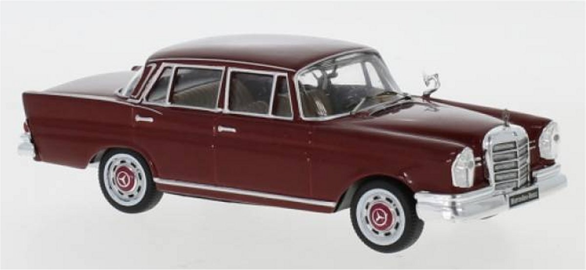 Mercedes Benz 220 SE W111 (1959) in Red