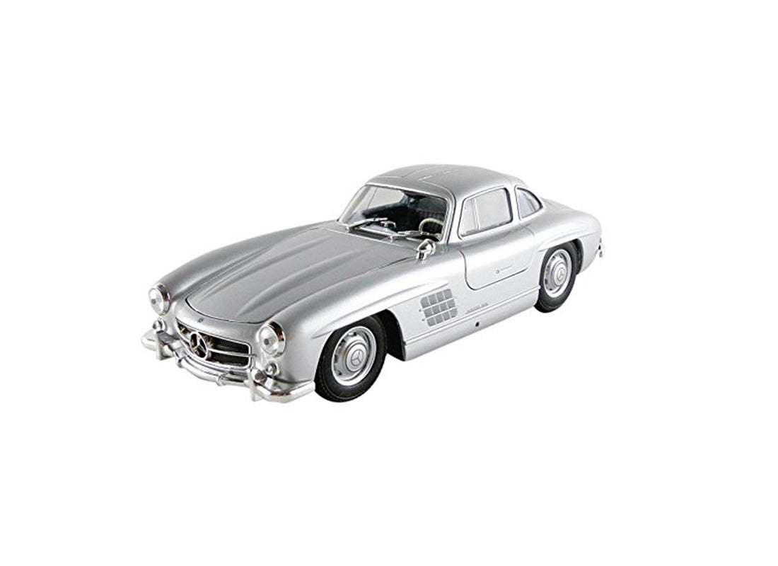 Mercedes Benz 300 SL Coupe in Silver