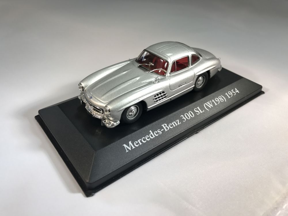 Mercedes Benz 300 SL Gullwing (1954) in Silver