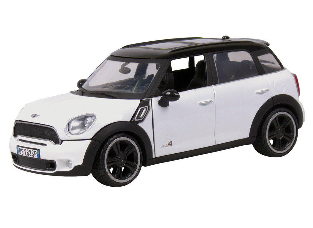 Mini Cooper S Countryman in White