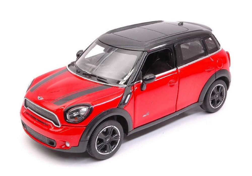 Mini Cooper S Countryman in Red