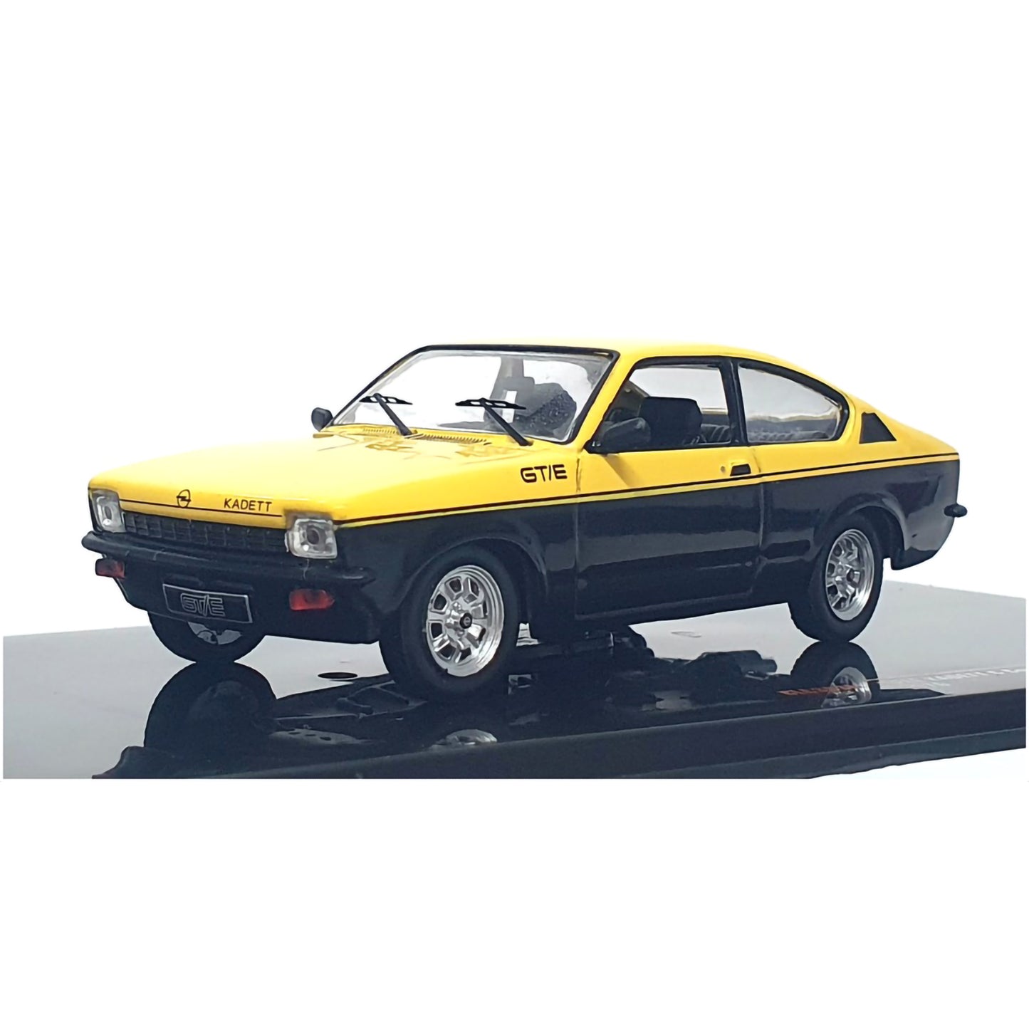 Opel Kadett C Coupe (GT/E 1976) in Yellow/Black
