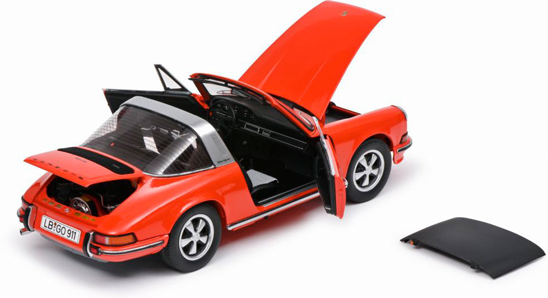 Porsche 911 S (Targa) in Orange