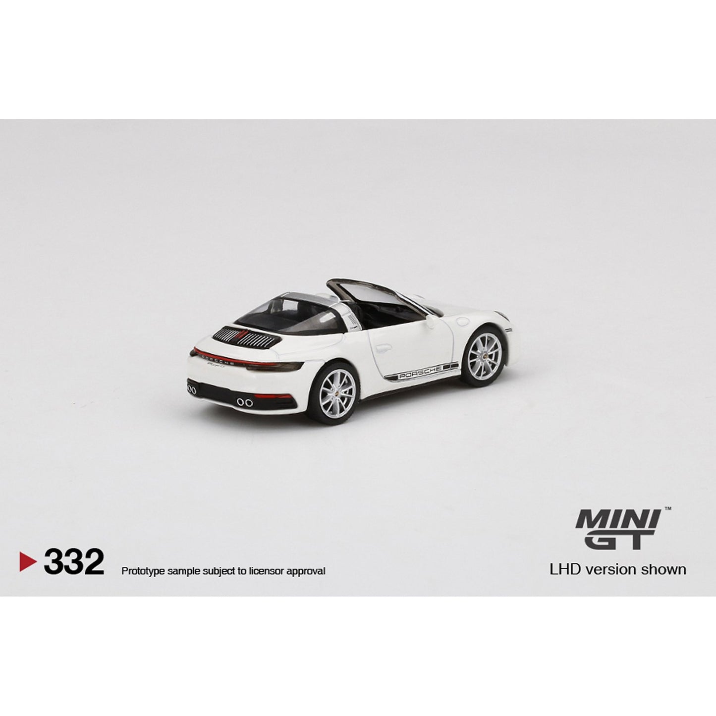 Porsche 911 Tagra 4S in White