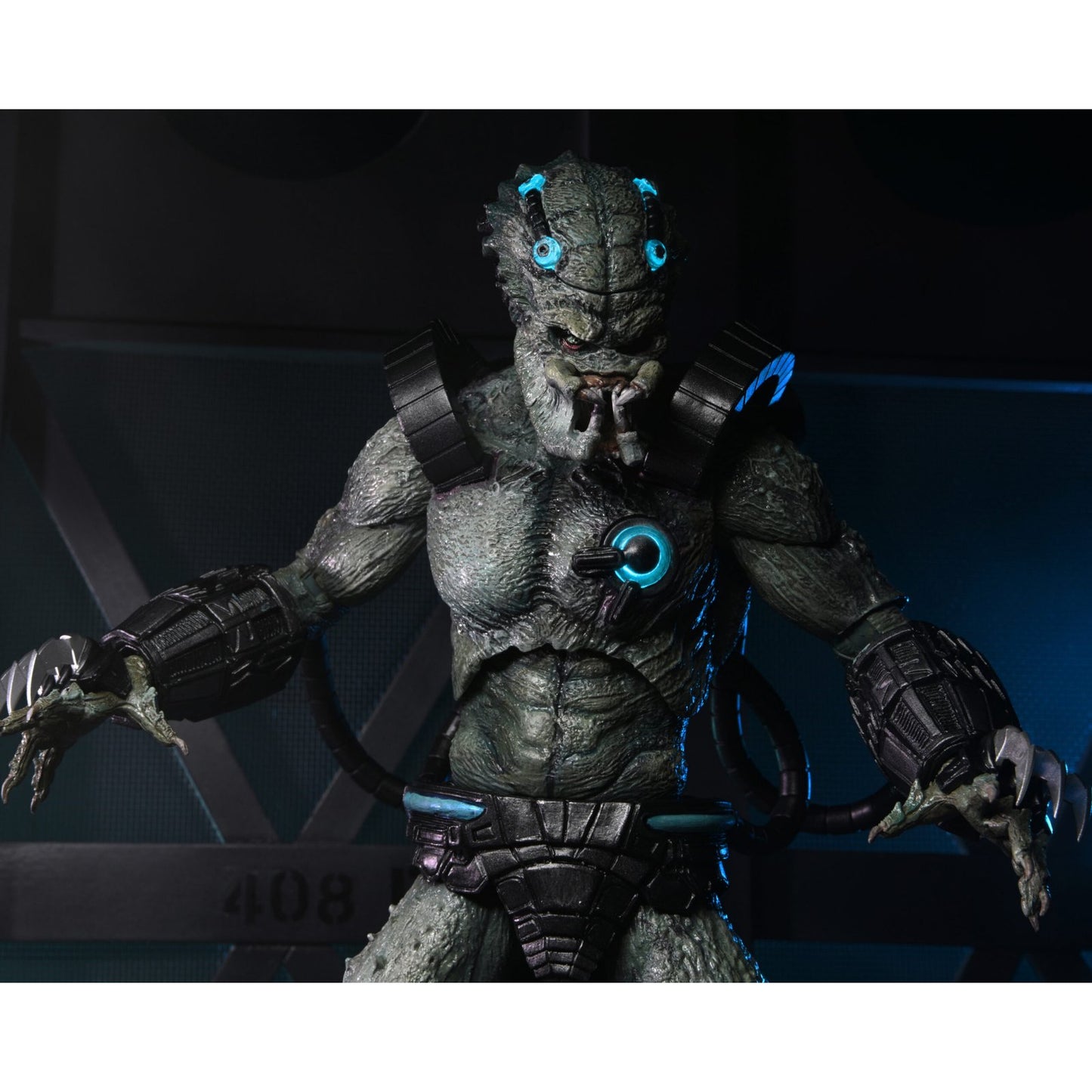 Ultimate Deluxe Stone Heart Predator Figure From Predator Concrete Jungle Video Game