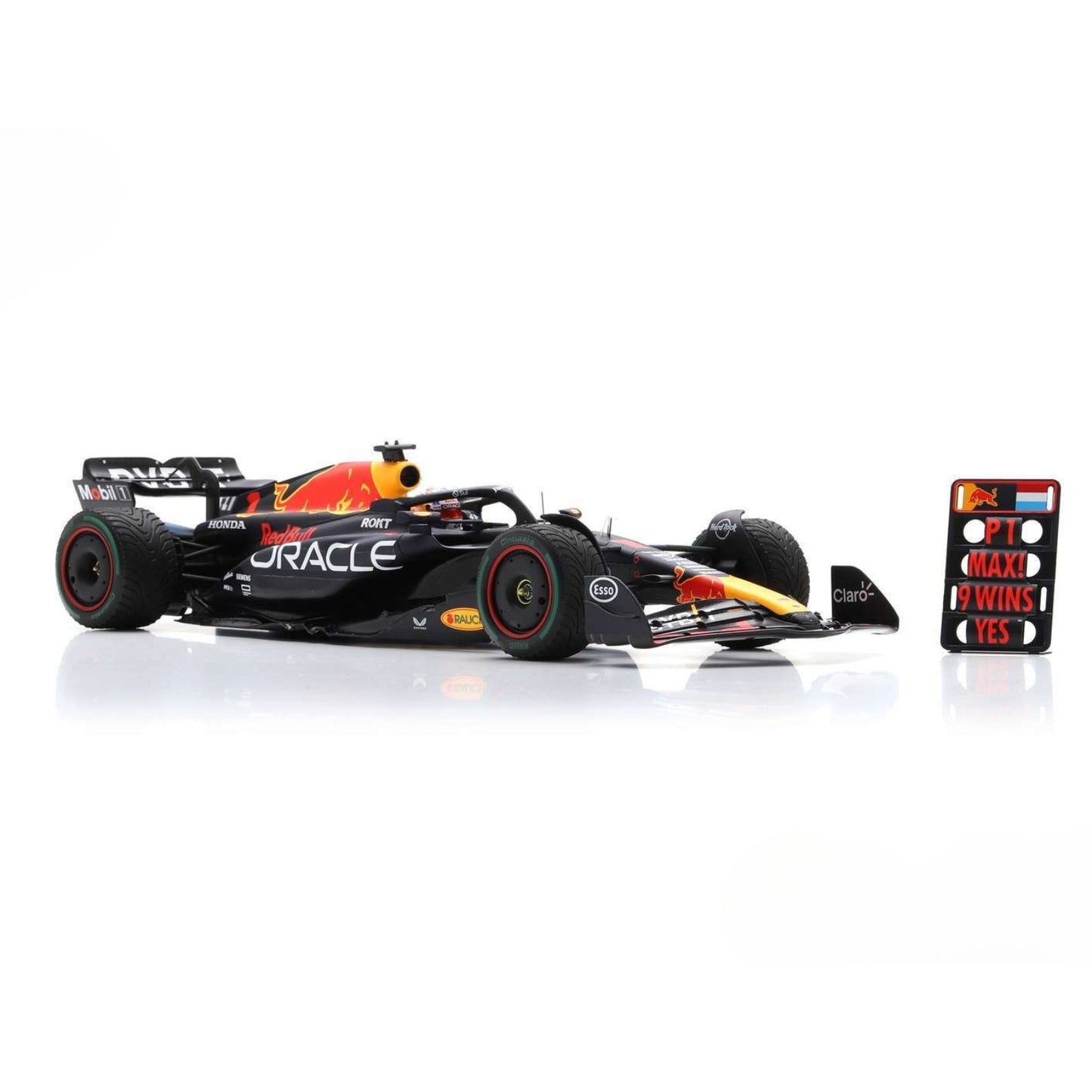 Red Bull Racing Oracle RB19 Max Verstappen (No.1 Winner with Pitboard Dutch GP 2023) in Blue