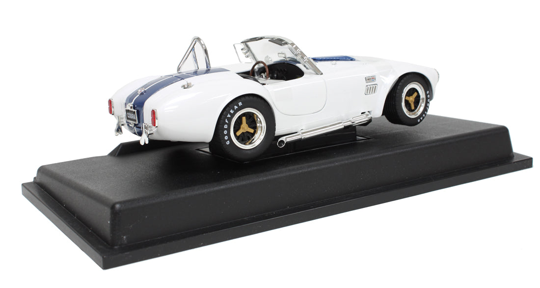 Shelby Cobra 427 S/C (1965) in Blue/White