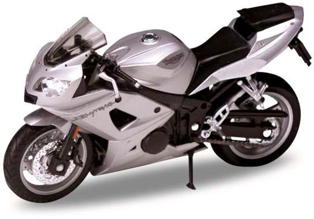 Triumph Daytona 600 in Silver