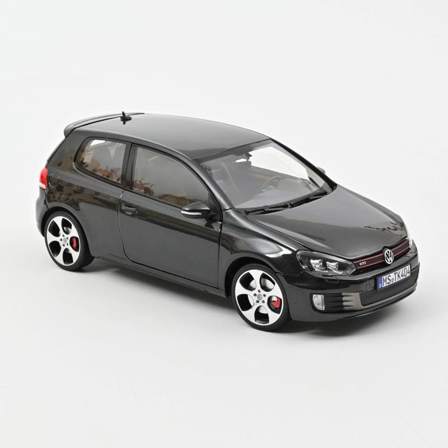 VW Golf GTI (2009) in Grey