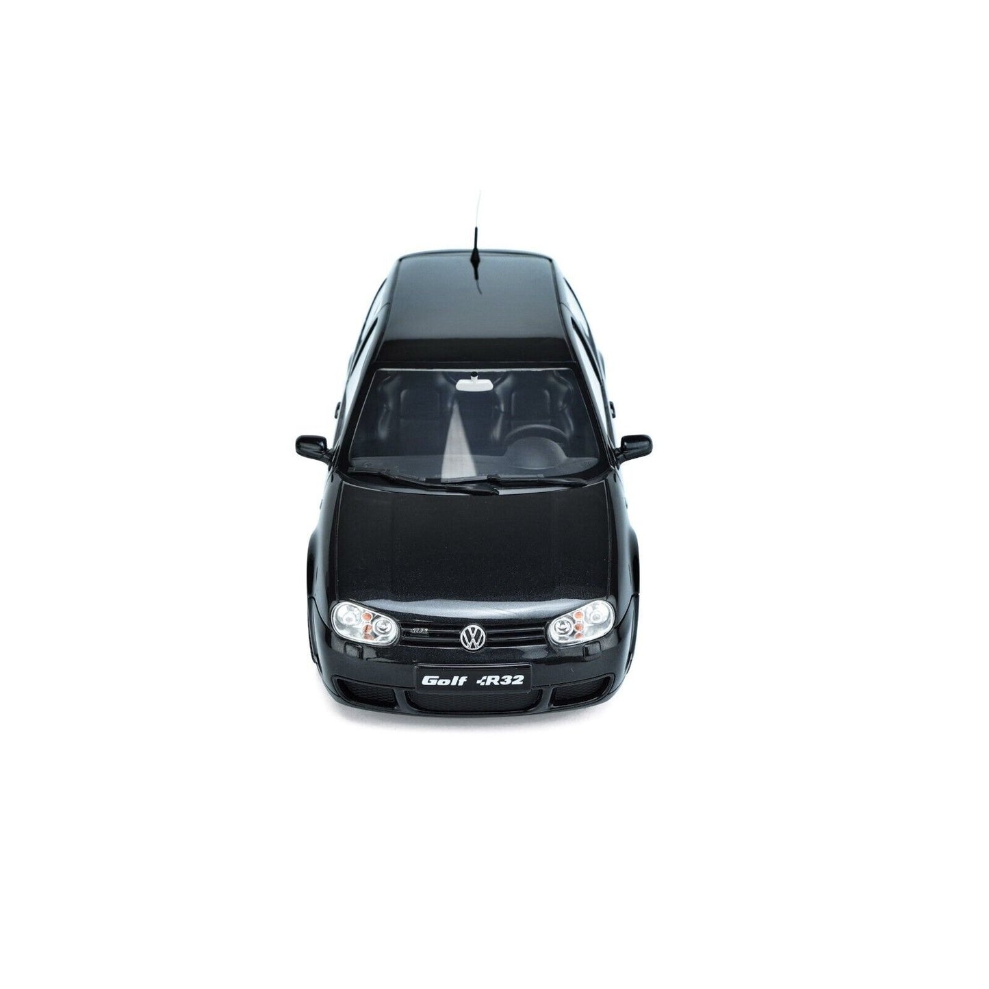VW Golf IV R32 (Resin Series 2003)