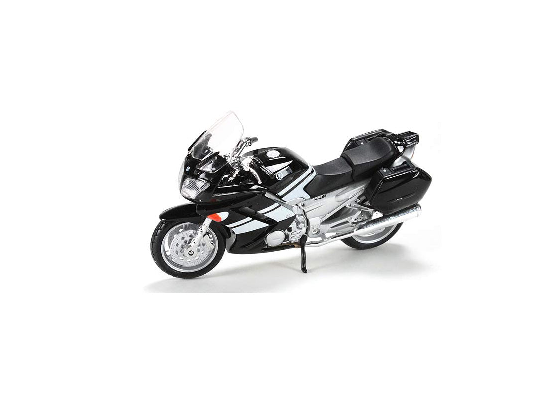 Yamaha FJR 1300 in Black
