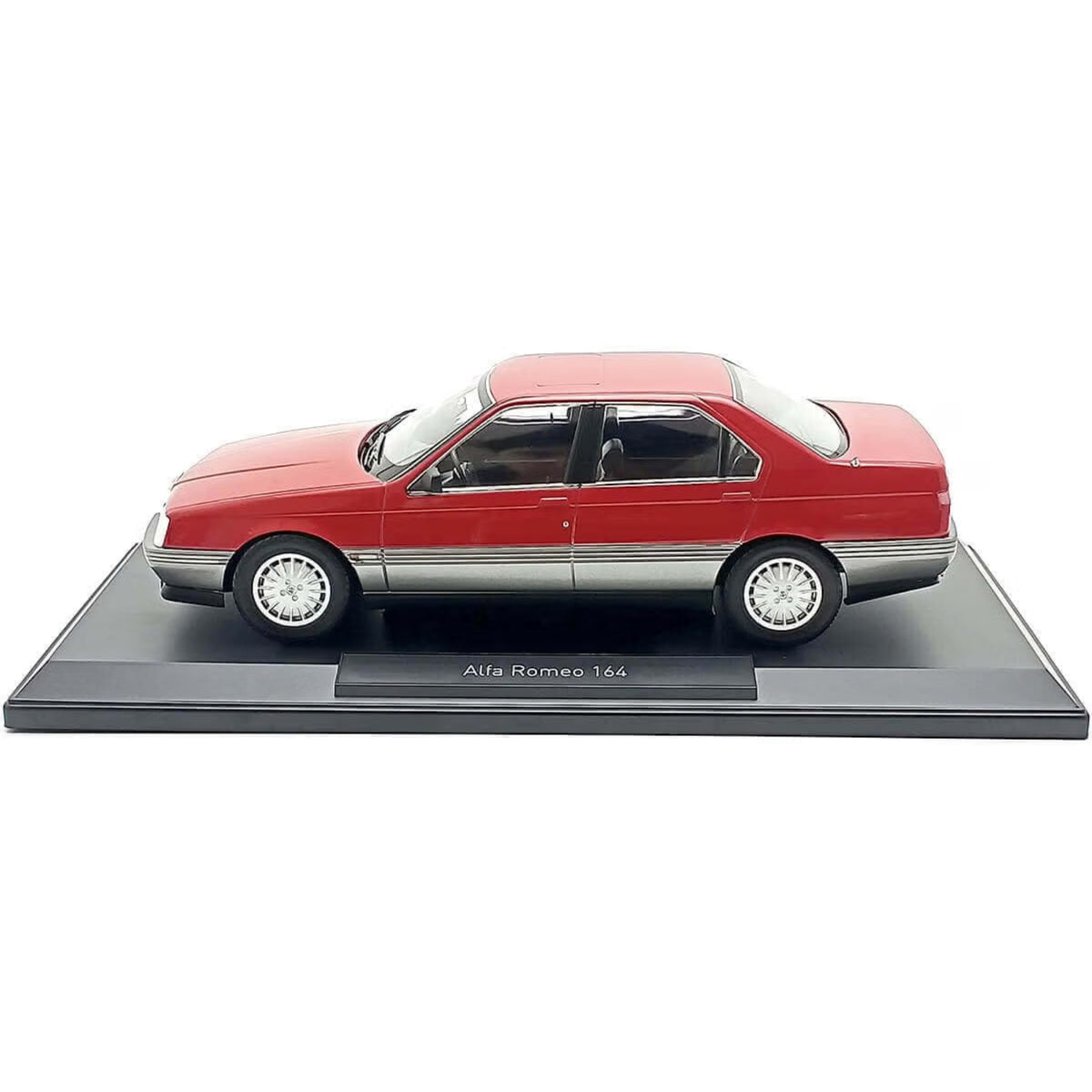 Alfa Romeo 164 (1991) in red