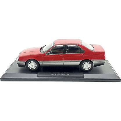 Alfa Romeo 164 (1991) in red