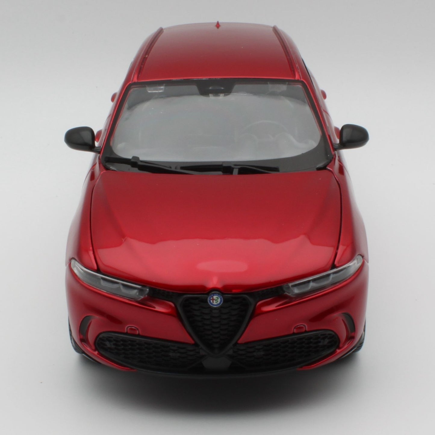 Alfa Romeo Tonale (2023) in Red