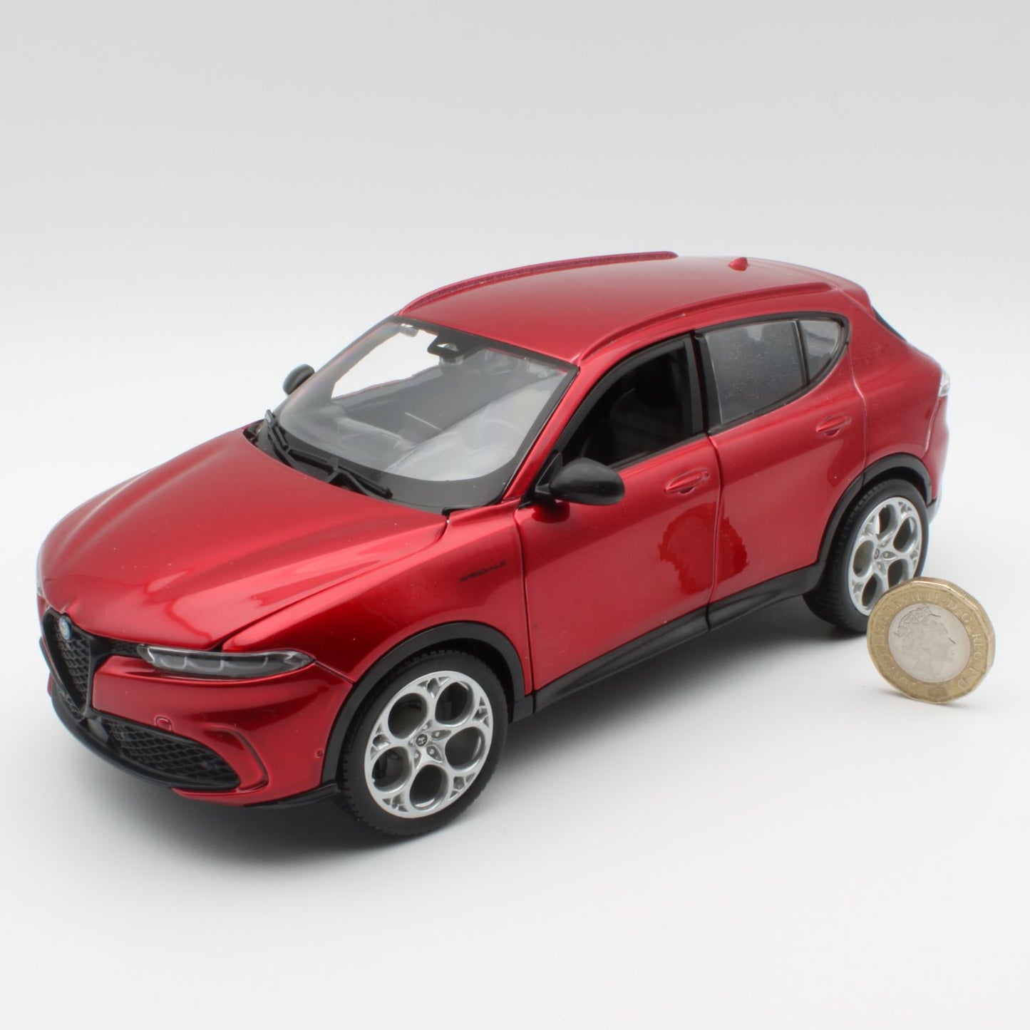 Alfa Romeo Tonale (2023) in Red