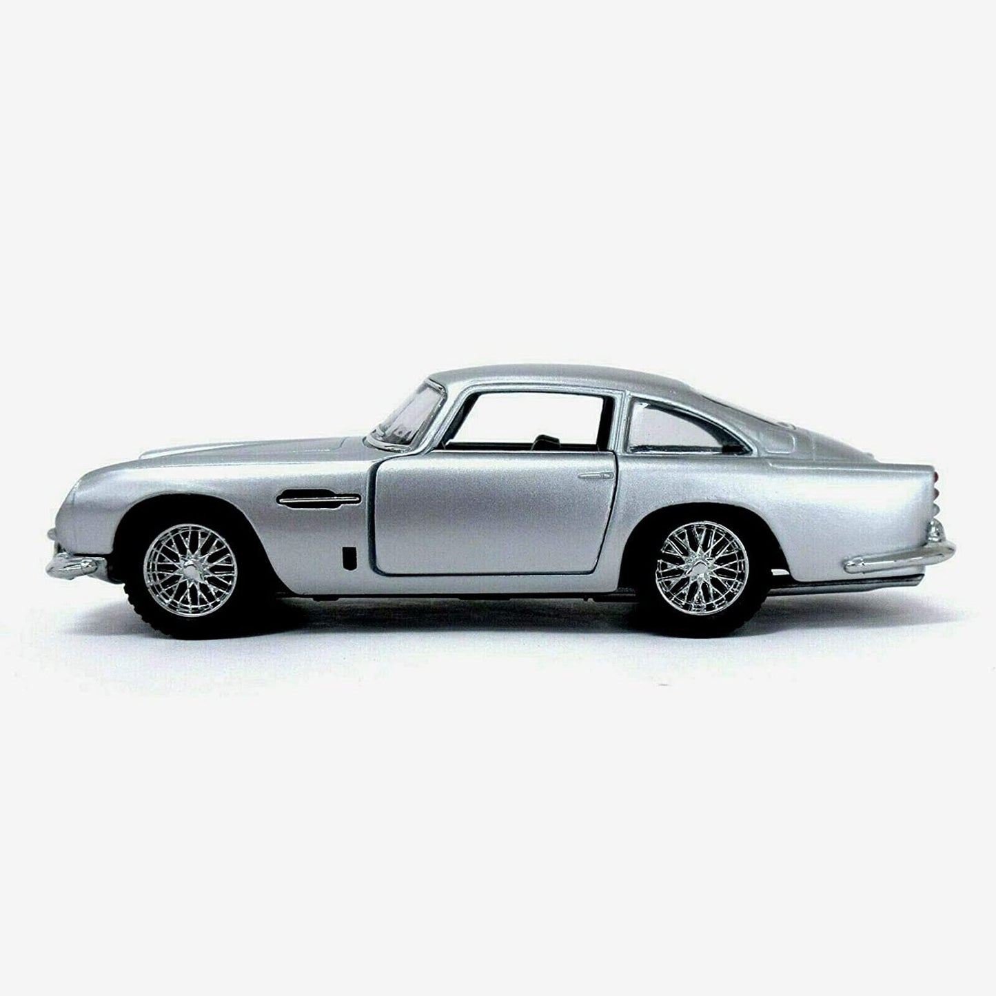 Aston Martin DB5 (1963) in Silver
