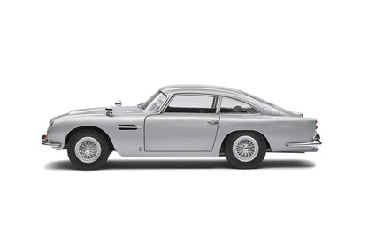 Aston Martin DB5 (1964) in Silver