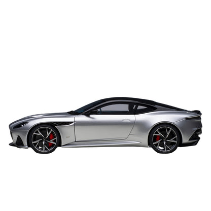 Aston Martin DBS Superleggera (2019) in Lightning Silver