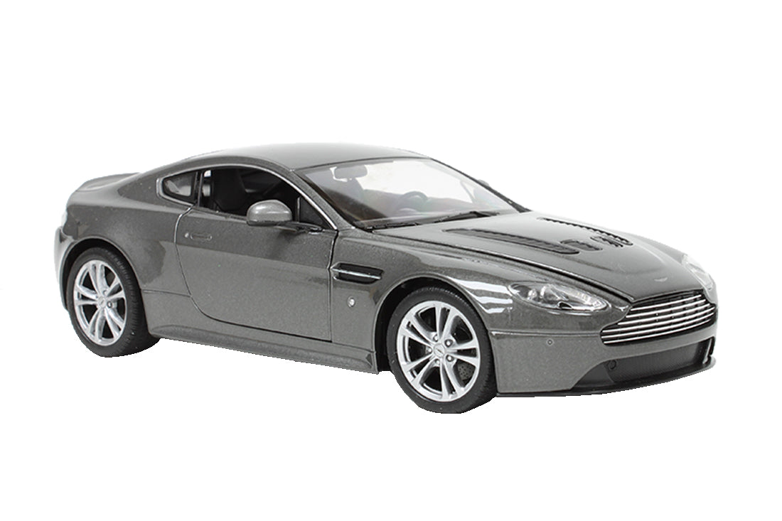 Aston Martin V12 Vantage in Grey Silver